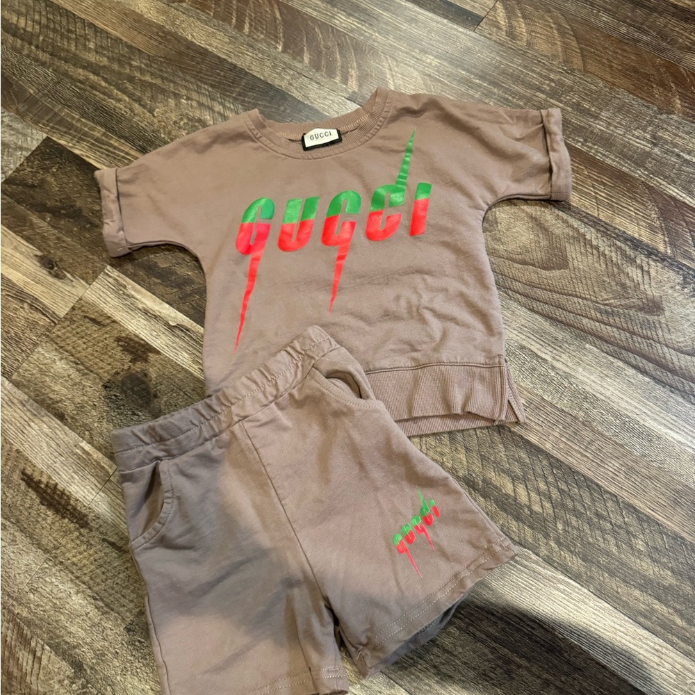 Gucci Kids Brown Set with Colorful Logo
